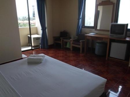 Sr Hotel Surat Thani Habitación foto